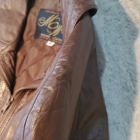 Vintage Montgomery Ward Brown Leather Bomber Jacket Size 42 or Women's 12 - Picture 4 of 8